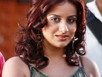 Pooja Gandhi Pooja Gandhi
