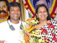 Puneet Rajkumar with Wife Ashwini Puneet Rajkumar with Wife Ashwini