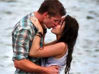 Liam Hemsworth, Miley Cyrus Liam Hemsworth, Miley Cyrus