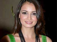 dia mirza dia mirza
