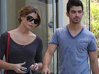 Joe Jonas and Ashley Greene Joe Jonas and Ashley Greene