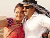 Still from Dabangg Still from Dabangg
