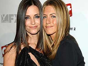 Jennifer Aniston and Courteney Cox Jennifer Aniston and Courteney Cox
