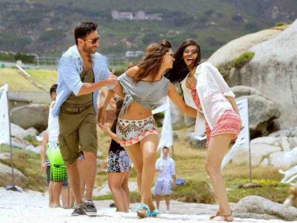Saif Ali Khan, Deepika and Diana Penty Saif Ali Khan, Deepika and Diana Penty