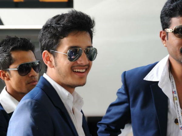 actor nagarjuna son akhil nagarjuna younger son akkineni akhil tollywood sign actor nagarjuna son akhil nagarjuna younger son akkineni akhil tollywood sign
