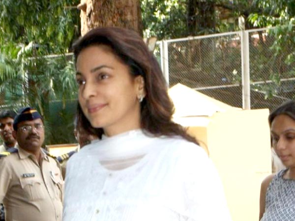 kajol vs madhuri dixit bollywood catfights end aishwarya rai bachchan rani kajol vs madhuri dixit bollywood catfights end aishwarya rai bachchan rani
