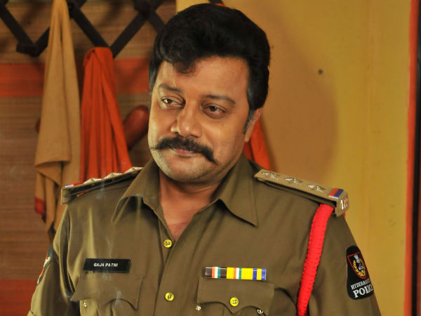 Photos: Kannada Actors In Police Getup - Filmibeat