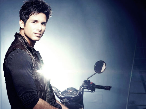 It's Official! Shahid Kapoor To Star In Magadheera Remake