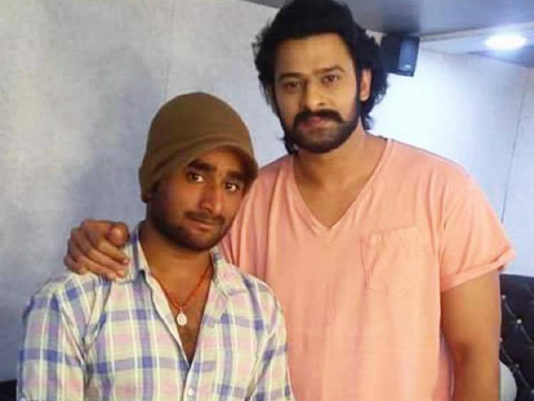 VANITY VAN PICTURES! Here's What Tollywood Celebrities Do At Their