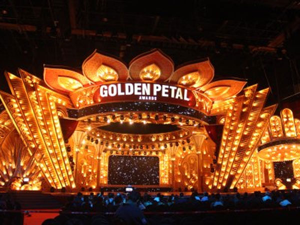 07-1457334826-colors-golden-petal-awards-s.jpg