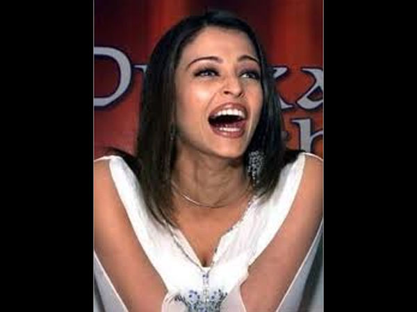 So Funny! 15 Pics Of Aishwarya Rai Clicked When She Was Not Ready