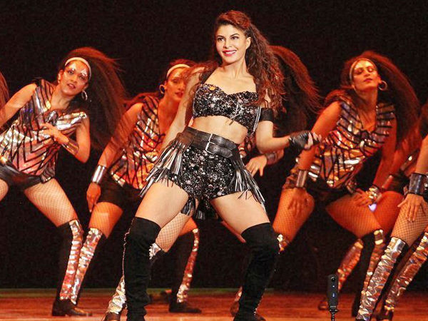 IPL 2016 Inside Pictures! Katrina Kaif's SUPER-HOT Look Stole The Thunder From Other B-town Stars! 