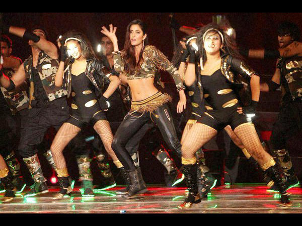 IPL 2016 Inside Pictures! Katrina Kaif's SUPER-HOT Look Stole The Thunder From Other B-town Stars! 