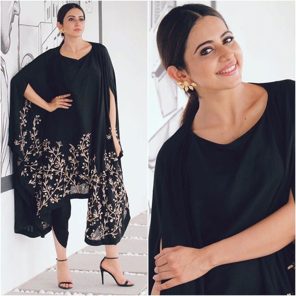 PHOTOS: Rakul Preet In Various Promotional Events Of Sarrainodu, She's All GRACE!