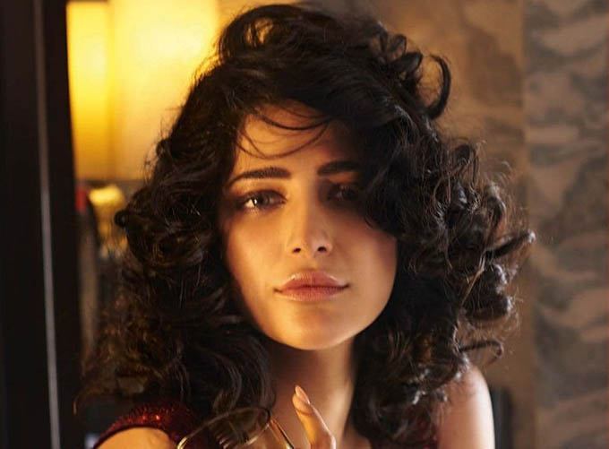 PHOTOS: Shruti Haasan Sizzles On The Covers Of GQ PHOTOS: Shruti Haasan Sizzles On The Covers Of GQ