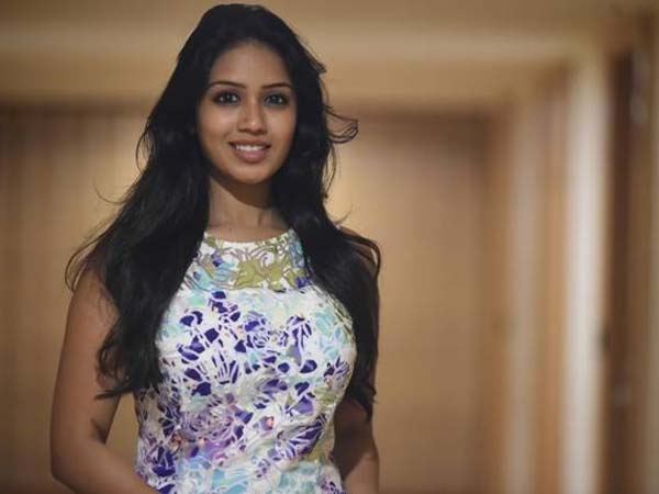 IN PICS: Miss India UAE Nivetha Pethuraj Is A Huge Fan Of Ilayathalapathy Vijay!