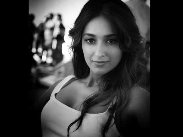 Unbelievable! These Sizzling Hot Pictures Of Ileana D'Cruz Were Clicked By Her Boyfriend! 