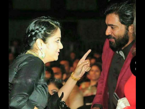 actress jyothika official facebook nivin pauly s fanboy moment with jyothika takes social actress jyothika official facebook nivin pauly s fanboy moment with jyothika takes social