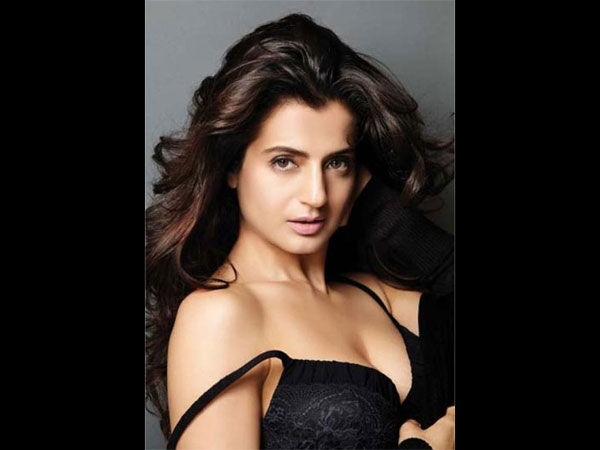 Sizzling Pics! Who Knew Ameesha Patel Would End Up Being Such A Stunning Woman Sizzling Pics! Who Knew Ameesha Patel Would End Up Being Such A Stunning Woman