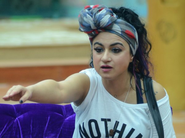 Commoners Who Created Massive Drama; Priya, Pravesh Top The List! image6priyamalik 14 1476450254 - Commoners Who Created Massive Drama; Priya, Pravesh Top The List!