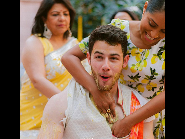 Nick's Expression Is Priceless!