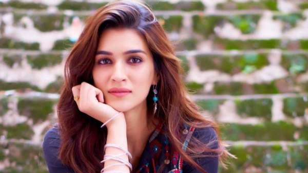 Deepika Padukone Isn't The Only Celeb Who Has Urged The Media To Be Sensitive While Covering Death News