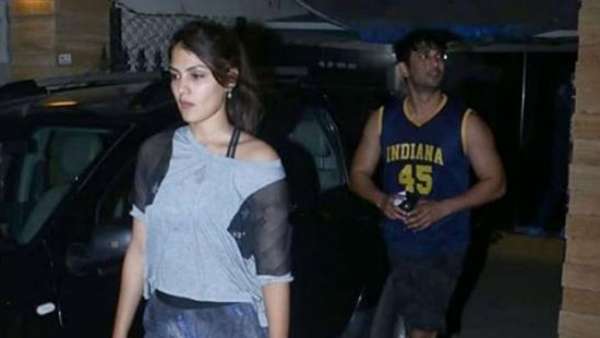 Sushant And Rhea Spotted On March 11