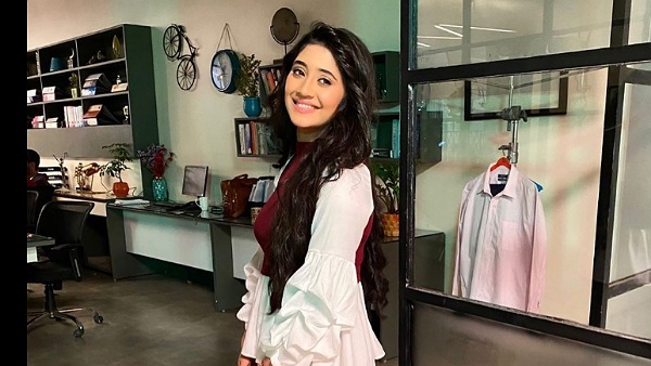 Shivangi Joshi Reveals Things In Mumbai Are Different & Scary | Shivangi Talks About Her Dual Role On YRKKH 5 The Actress Says…