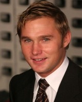 bryan cranston dob brian geraghty biography wiki dob family profile bryan cranston dob brian geraghty biography wiki dob family profile