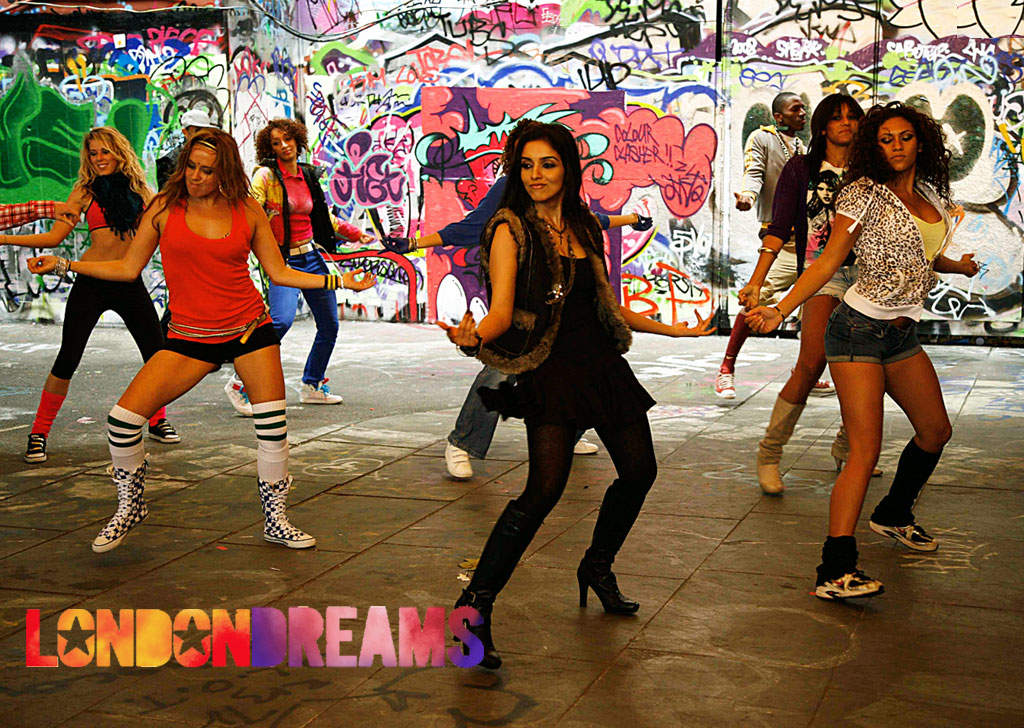 London Dreams Fan Photos | London Dreams Photos, Images, Pictures