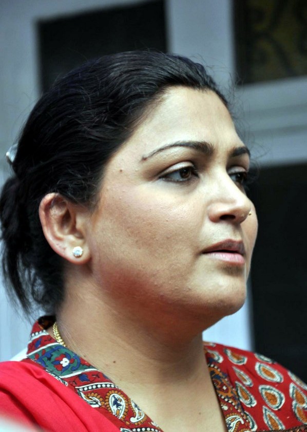 sathyaraj kushboo hot photo sathyaraj kushboo hot photo