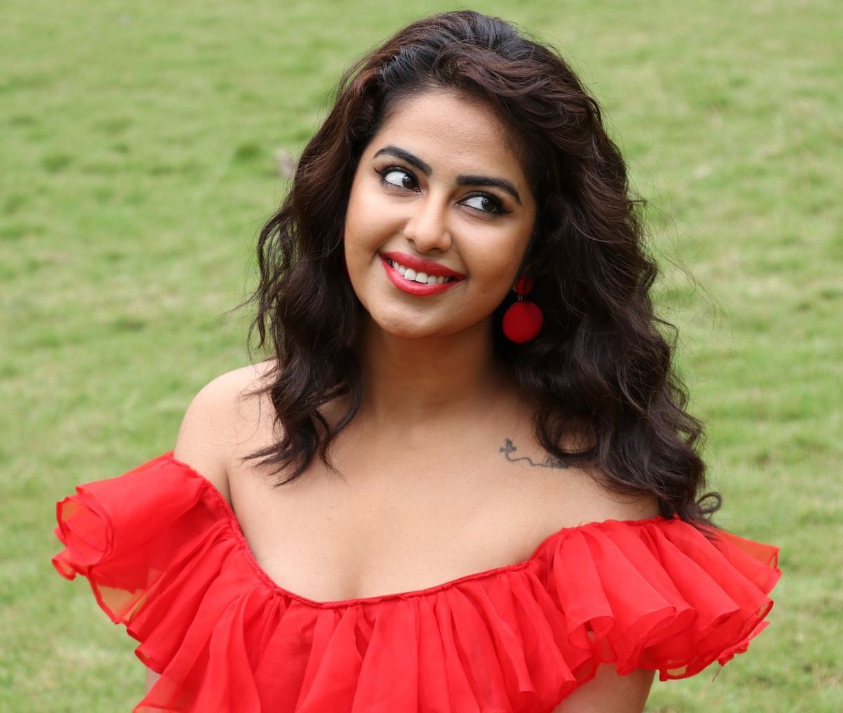 Avika Gor Fan Photos | Avika Gor Pictures, Images - 24504 - FilmiBeat