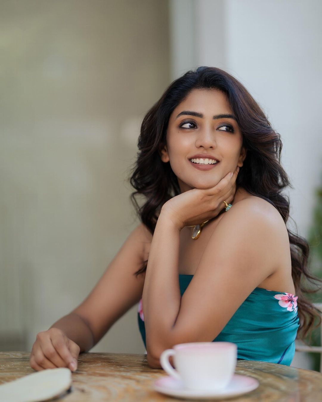 eesha-rebba-fan-photos-eesha-rebba-pictures-images-85526-filmibeat