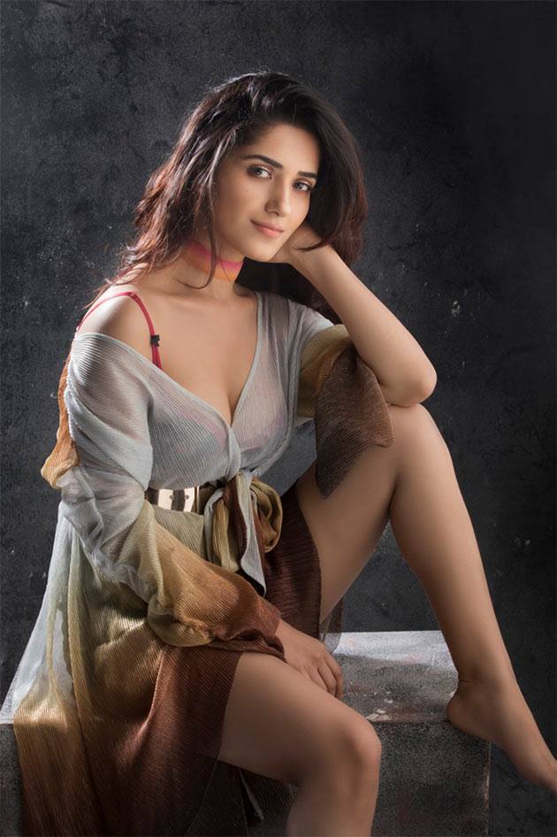 Ruhani Sharma Fan Photos | Ruhani Sharma Pictures, Images - 63021 ...
