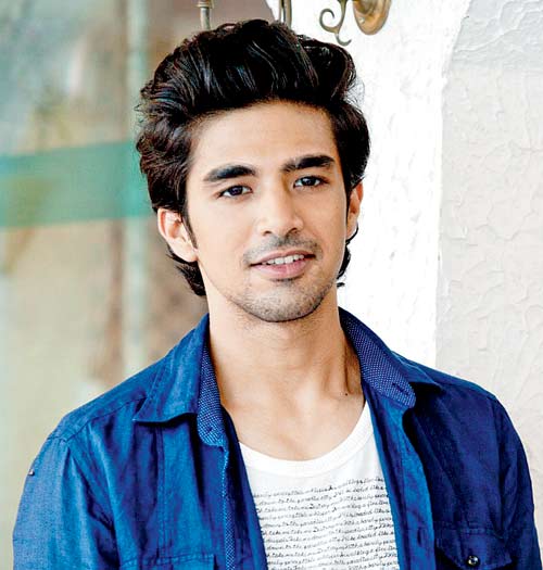 Saqib Saleem Fan Photos | Saqib Saleem Pictures, Images - 27970 - FilmiBeat