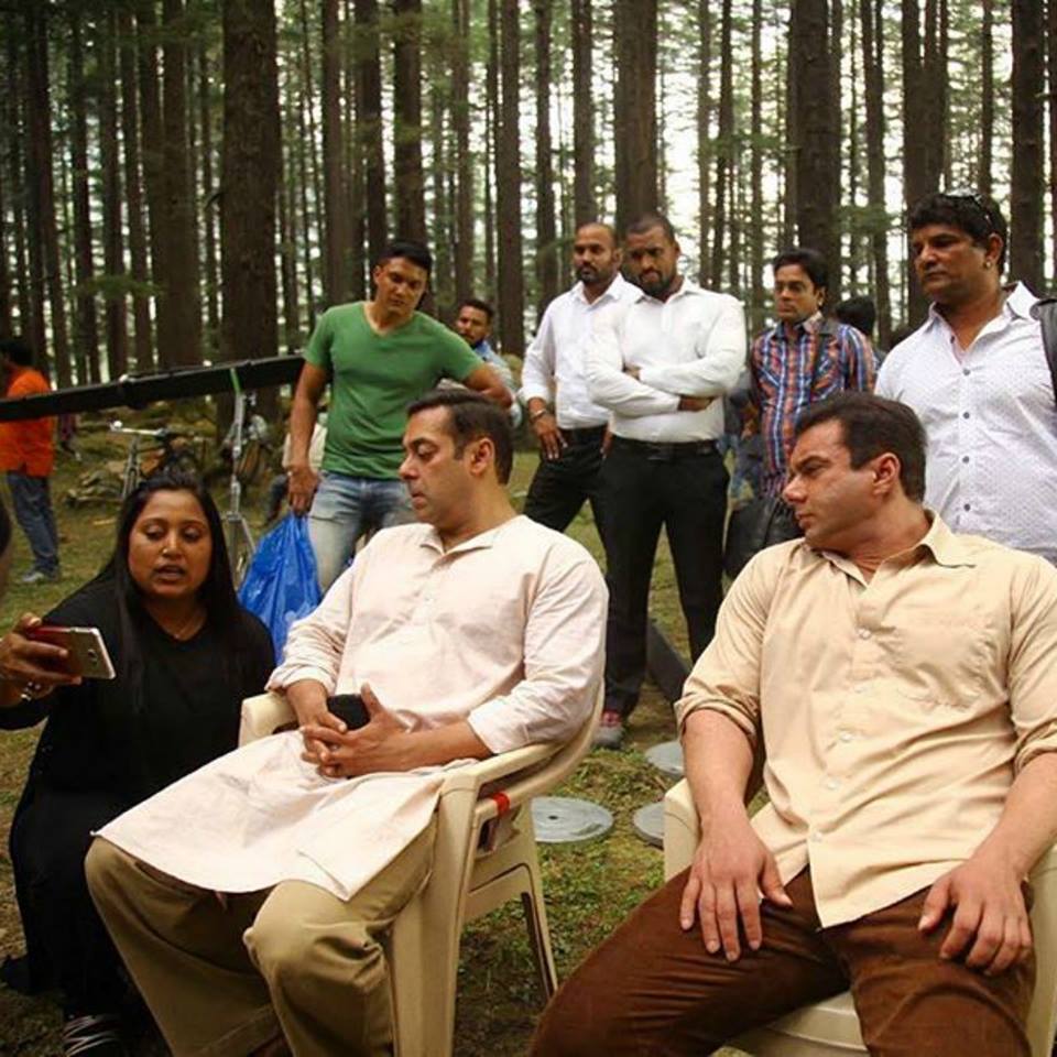 Tubelight (Tubelight Cast) Fan Photos Tubelight Photos, Images