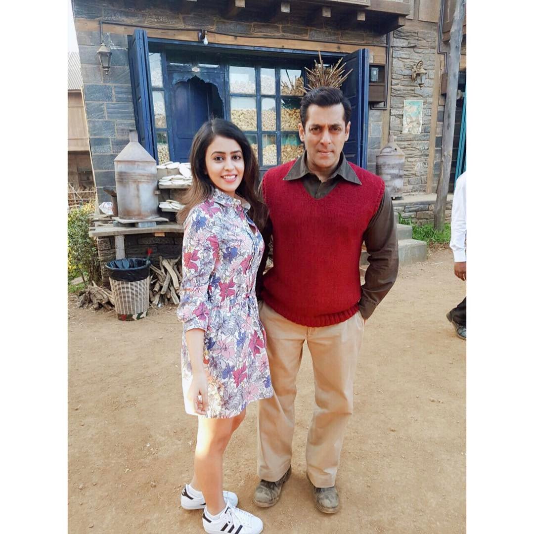 Tubelight (Tubelight Cast) Fan Photos Tubelight Photos, Images