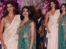 Akash Ambani & Shloka Mehta Enga..