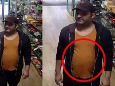 Kapil Sharma Spotted In Amsterda..