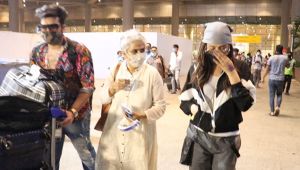 Mahira Sharma spotted with Paras Chhabra & his Mother At Airport