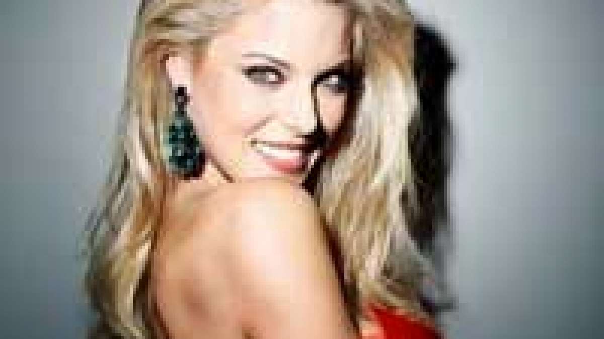 Carrie Prejean Racy Sex Tape Sex Video Biggest Mistake Miss California - Filmibeat