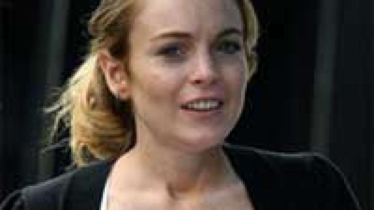 Lindsay Lohan signs to play John Gotti's wife Filmibeat