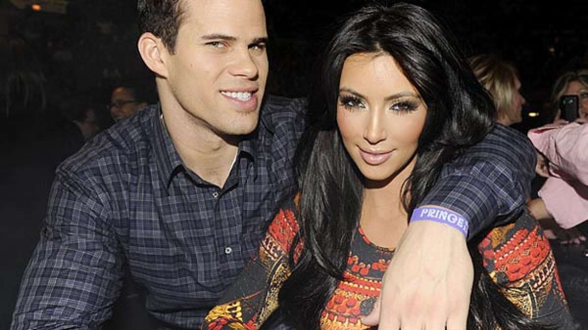 Kim Kardashian | Ex Husband Kris Humphries | Engagement Ring - Filmibeat