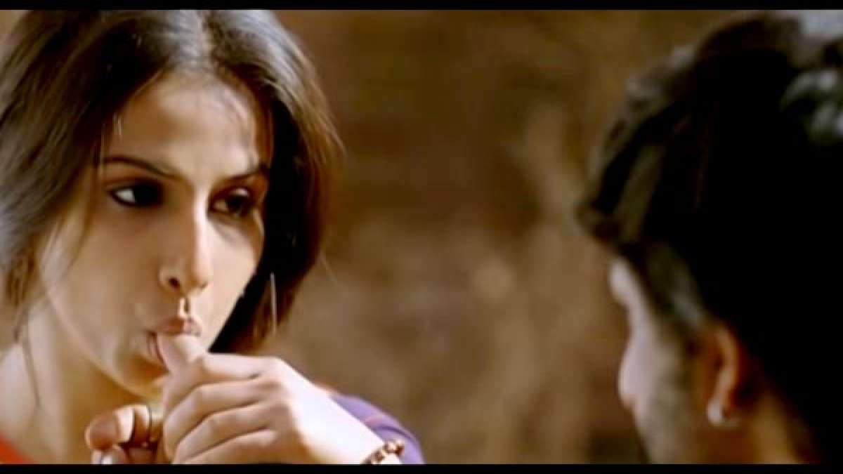 Most Seductive Film Scenes Bollywood Most Seductive Bollywood Movies Romantic Scenes