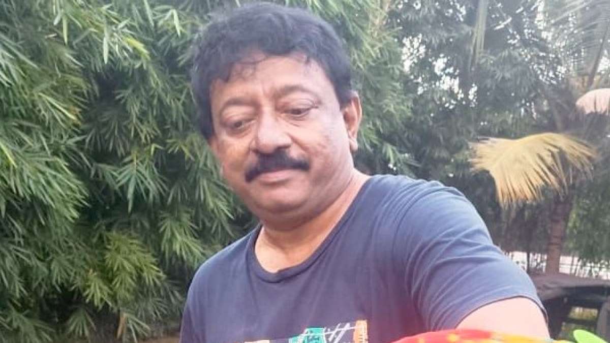 rgv-pays-tributes-to-telugu-super-star-krishna-in-his-style