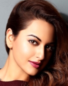 सोनाक्षी सिन्‍हा