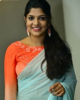 അപര്ണ ബാലമുരളി അപര്ണ ബാലമുരളി