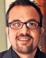 अपूर्व लाखिया अपूर्व लाखिया