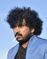 ಬಾಲು ಗುಲಾಬಿ ಮಂಜ ಬಾಲು ಗುಲಾಬಿ ಮಂಜ
