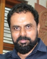 ಚಂದ್ರಚೂಡ ಚಕ್ರವರ್ತಿ ಚಂದ್ರಚೂಡ ಚಕ್ರವರ್ತಿ
